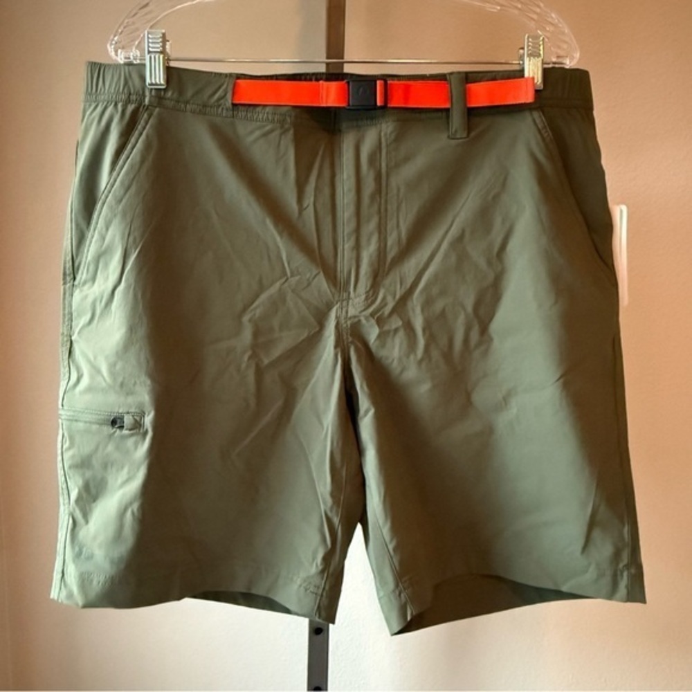 NWT Marmot men’s Arch Rock Short 9” olive green size XXL (38)